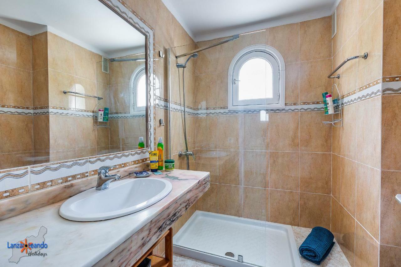 Vivienda Vacacional Rose Коста-Тегисе Экстерьер фото